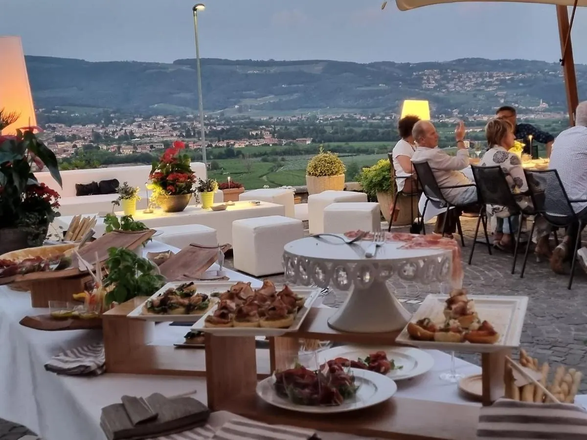 Castrum Wine Relais San Pietro in Cariano