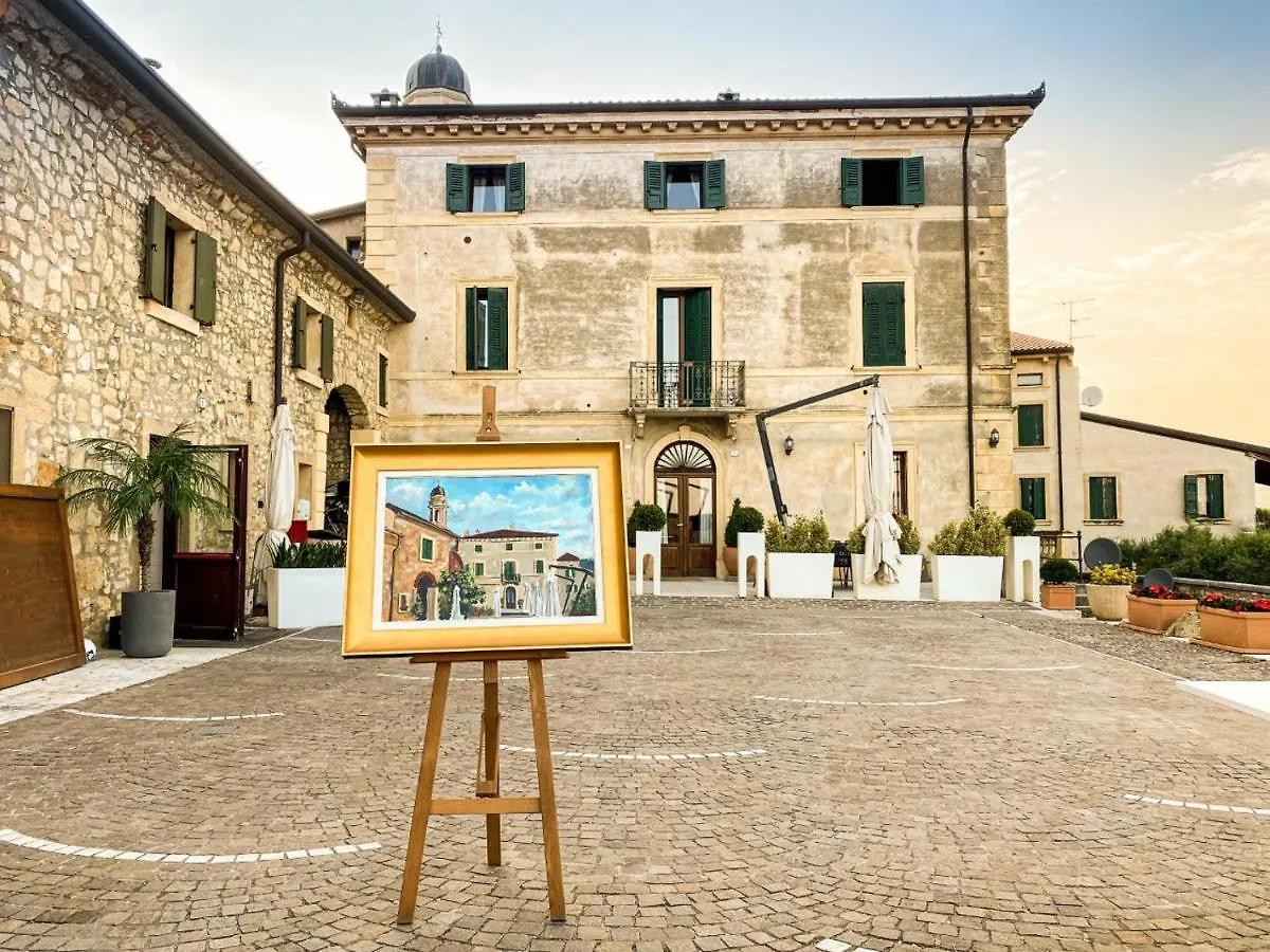 Castrum Wine Relais San Pietro in Cariano Italië